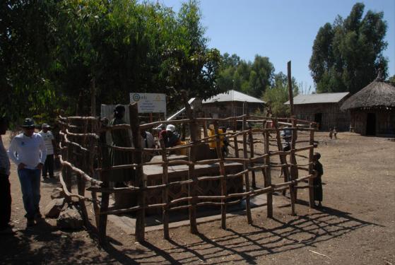 View of one of the wells in Dembia. Source: A Glimmer of Hope