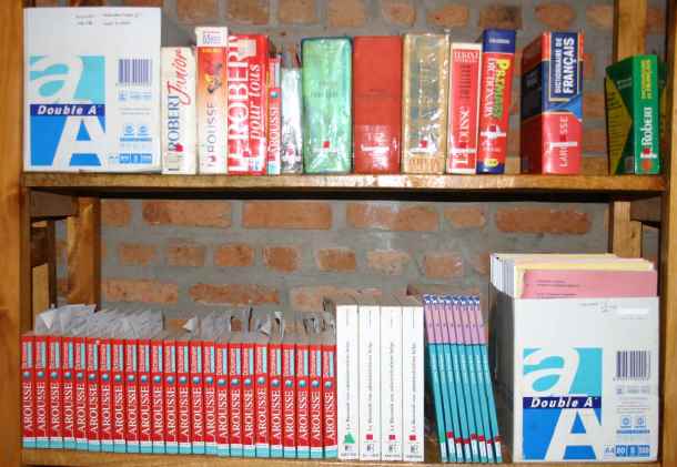 One of the library shelves with new dictionaries. Source: G3T Foundation