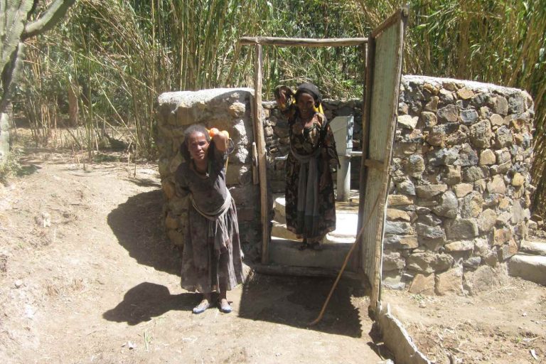 General view of a well. Source: A Glimmer of Hope