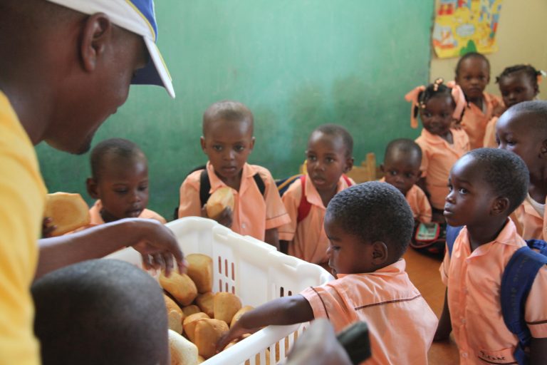 Dining room beneficiary of the project. Source: Our Little Brothers Foundation