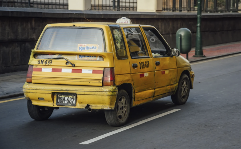 Taxis in Lima. Source: Tami Freed