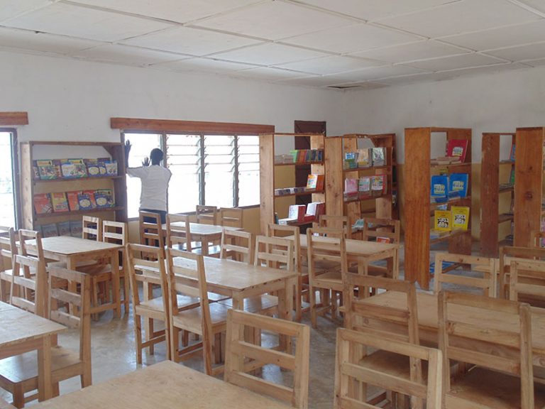 Interior of the Emmaus Library. Source: Emmaus Mission