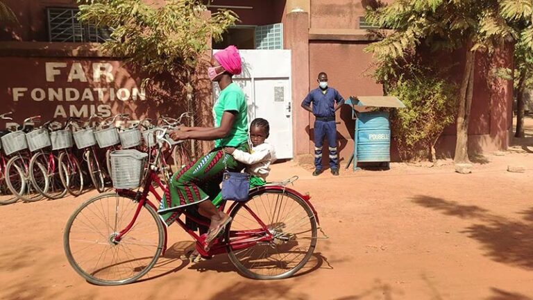 Beneficiary of a bicycle. Source: Amigos de Rimkieta