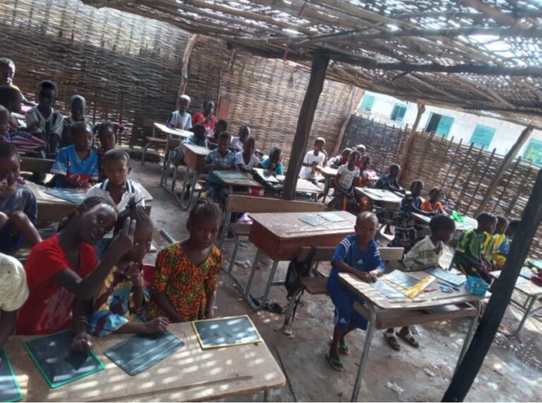 Inside of old classroom. Source: Fundación Guné