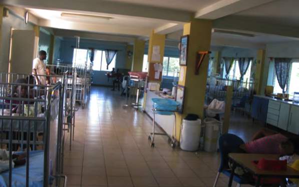 Hospital Saint Damien. Fuente: Fundación Nuestros Pequeños Hermanos