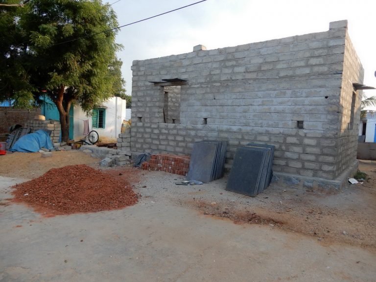 Casa con paredes listas.Fuente: Fundación Vicente Ferrer