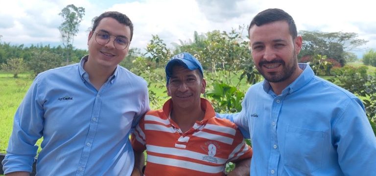 Gestión de Agricapital con un cliente. Fuente: Agricapital.